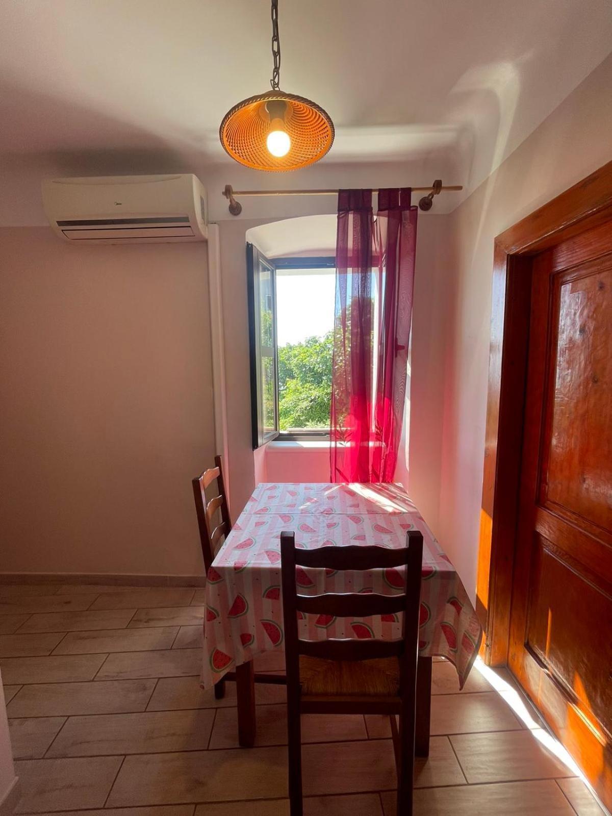 Crveni Apartman Cres Exteriör bild